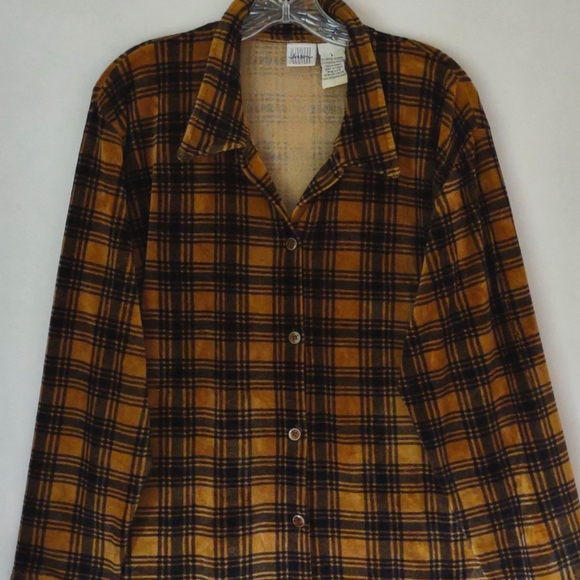 MAXWELL JASON Tops - SHIRT JACKET FLANNEL VINTAGE buttery Soft
